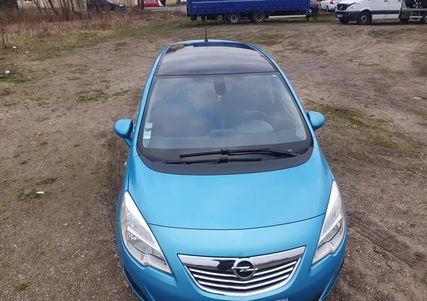 Opel Meriva cena 20000 przebieg: 227221, rok produkcji 2010 z Piotrków Kujawski małe 277